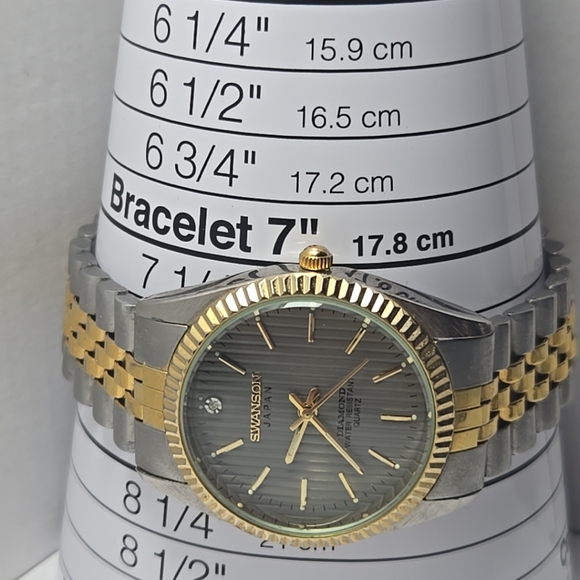 Vintage Swanson Quartz Watch Men Two Tone Fluted Bezel Diamond New Battery - Picture 6 of 10